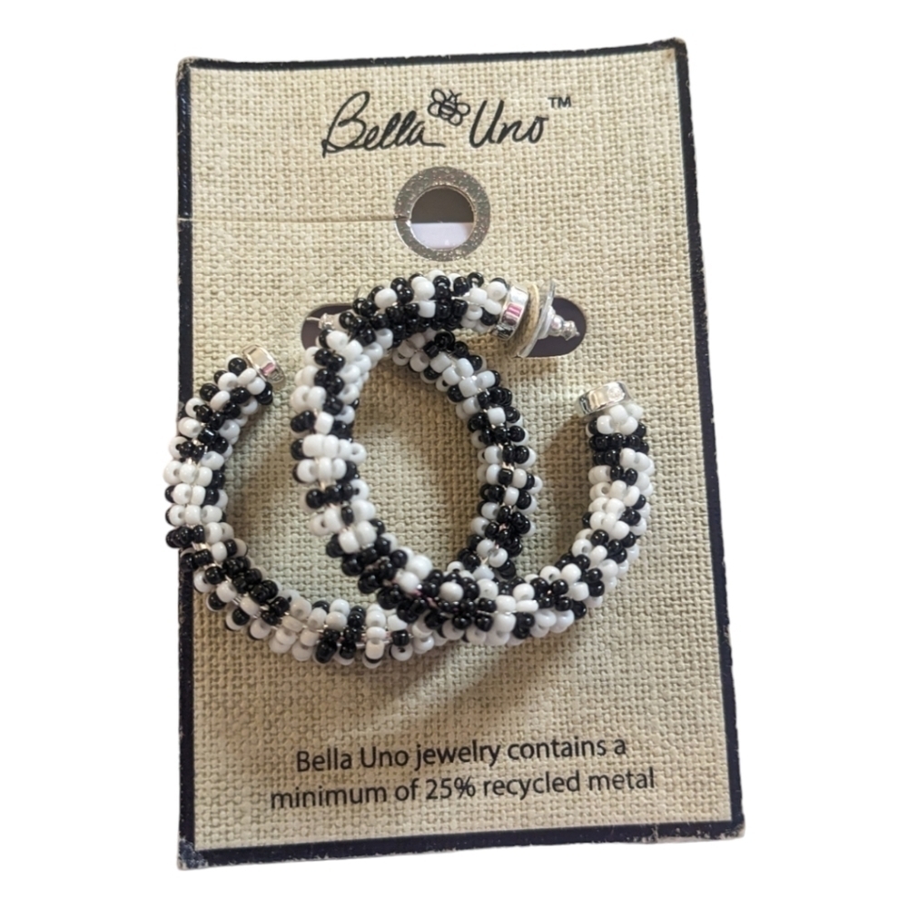 Hoop Earrings Black and White Beads‎